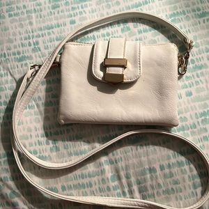 White shoulder purse